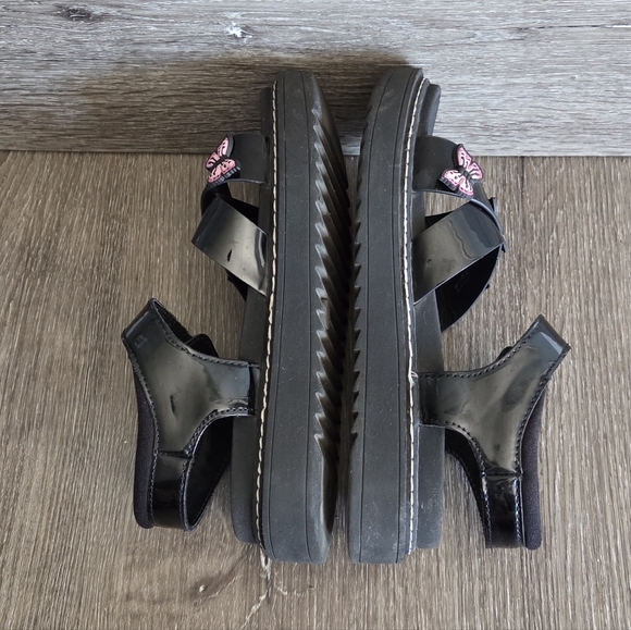Wonder Nation Black Patent Platform Sandals with Pink Butterfly Accents Size 3 - Picture 7 of 9